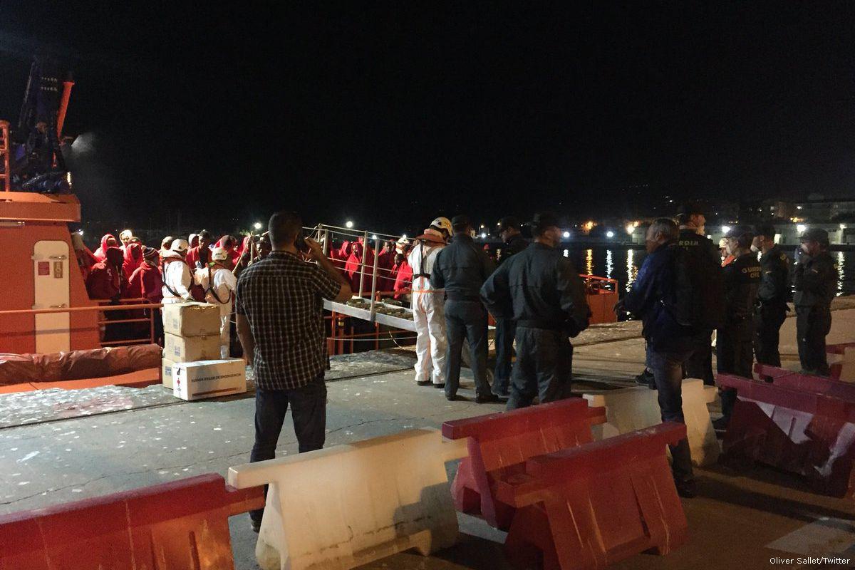 Motors sink styles breakfast