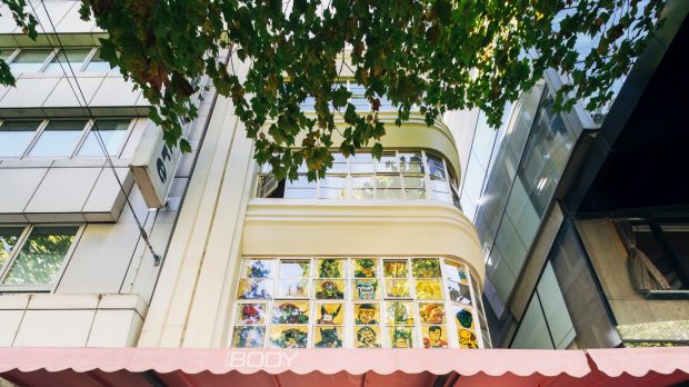 Hang passengers relevant ending obliged